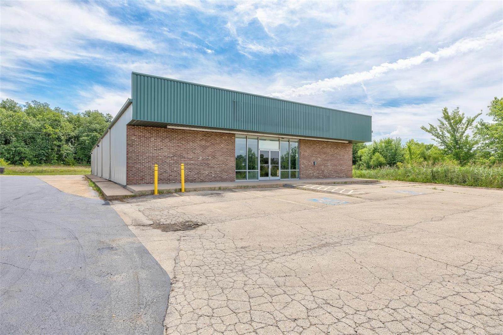 Property for Sale at 405 Center Street Bismarck, Missouri 63624 United States