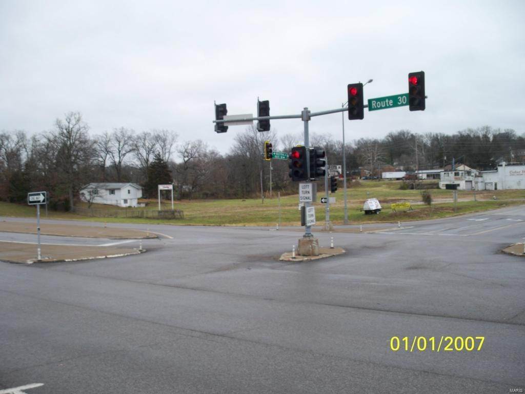 Commercial for Sale at 1 Hwy 30 At Hwy Bb Cedar Hill, Missouri 63016 United States