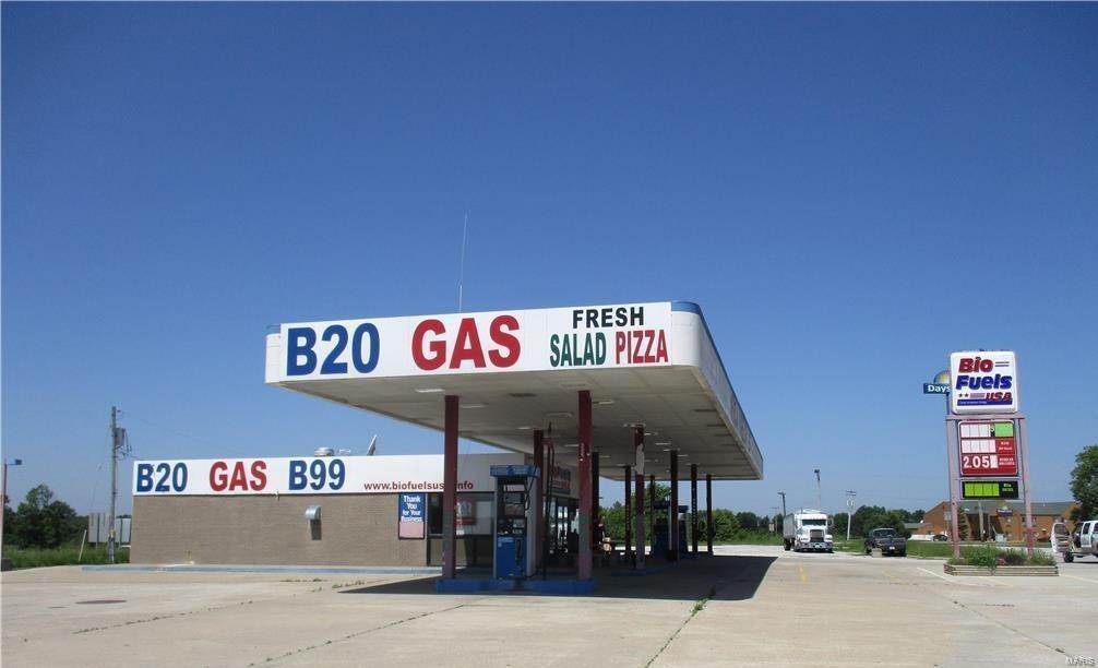 Commercial for Sale at 418 Booneslick Road New Florence, Missouri 63363 United States