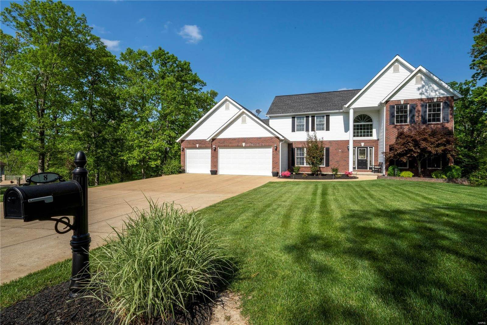 Property for Sale at 8 Appomattox Ridge Festus, Missouri 63028 United States