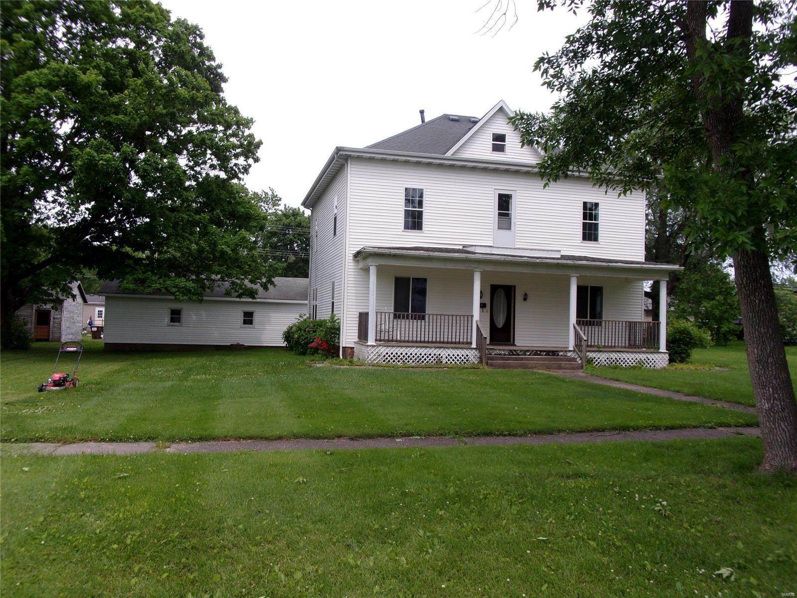 Single Family Homes for Sale at 311 S Oak Street Nokomis, Illinois 62075 United States