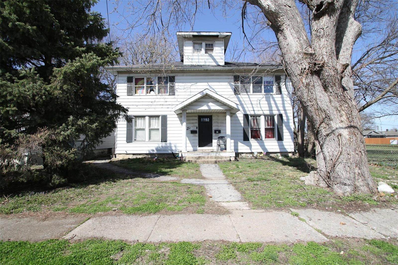 Residential Income for Sale at 111 E Hawthorne Street Hartford, Illinois 62048 United States