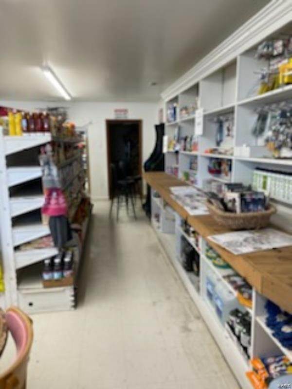 8. Commercial for Sale at 306 E Main Street Curryville, Missouri 63339 United States