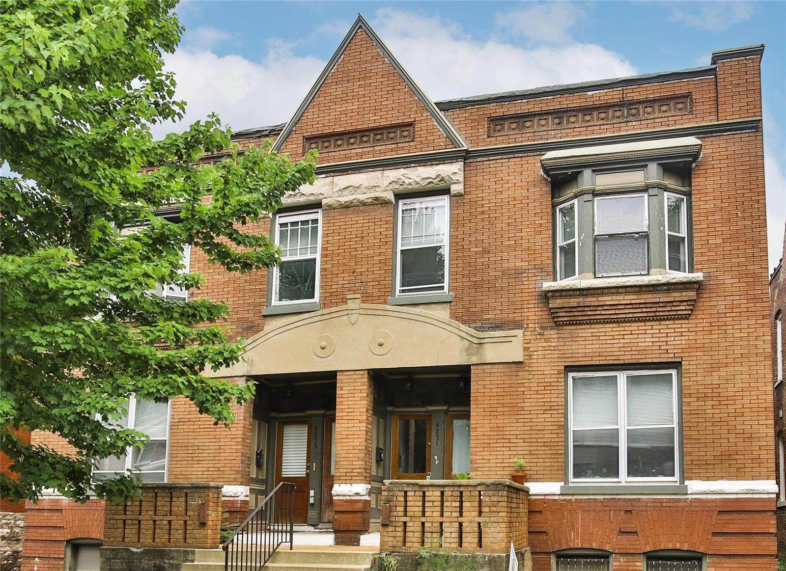Residential Income for Sale at 4251 Russell Boulevard St. Louis, Missouri 63110 United States