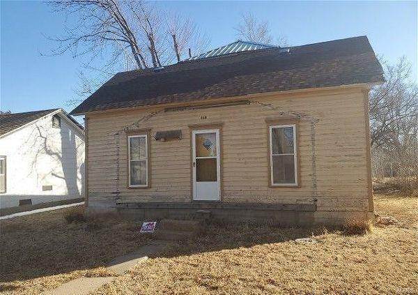 1. Single Family Homes for Sale at 214 N 15th Street Atchison, Kansas 66002 United States
