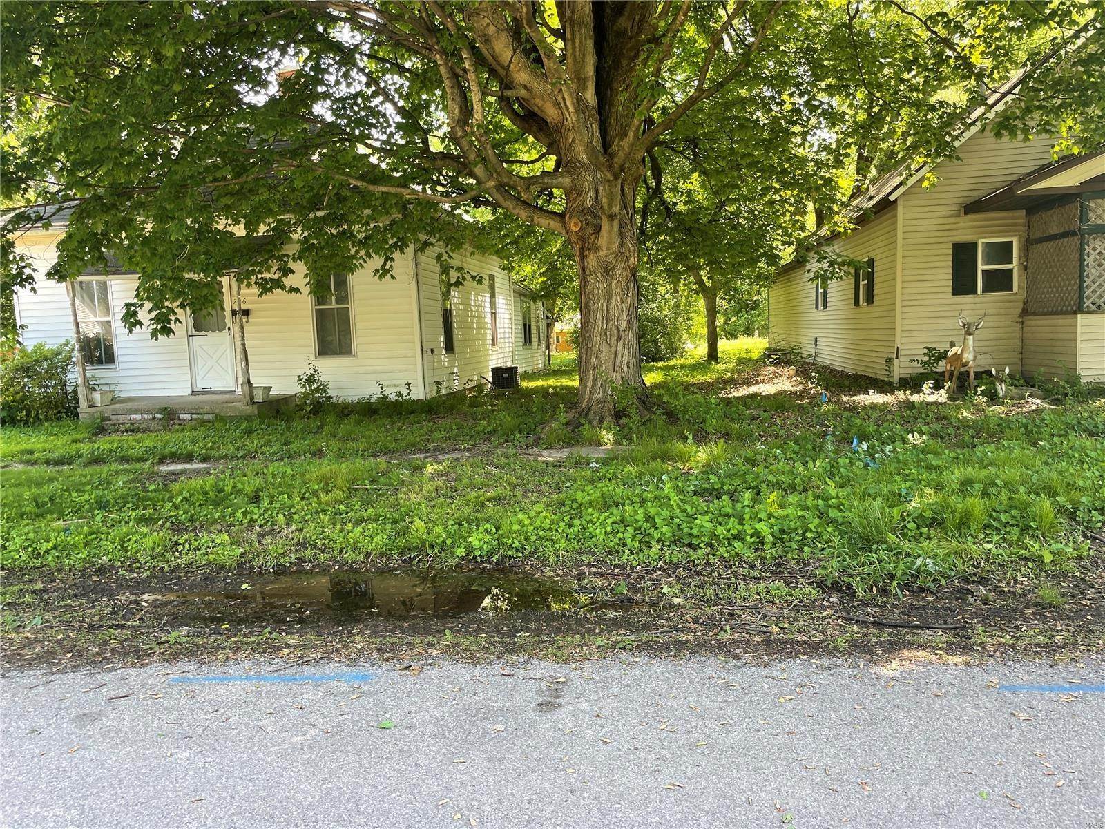 Property for Sale at 726 N Locust Street Litchfield, Illinois 62056 United States