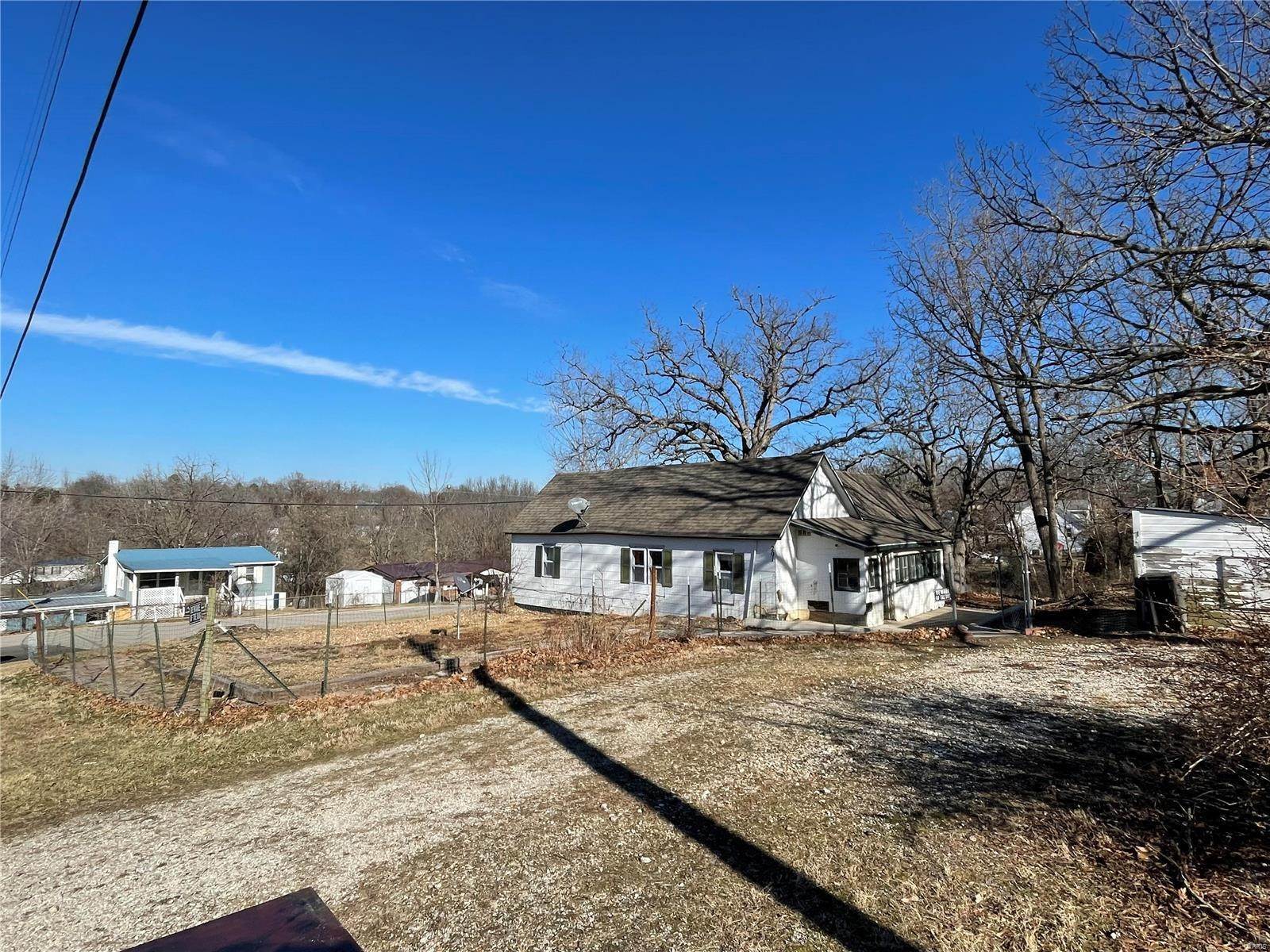 Property for Sale at 201 S Old Brumley Road Crocker, Missouri 65452 United States
