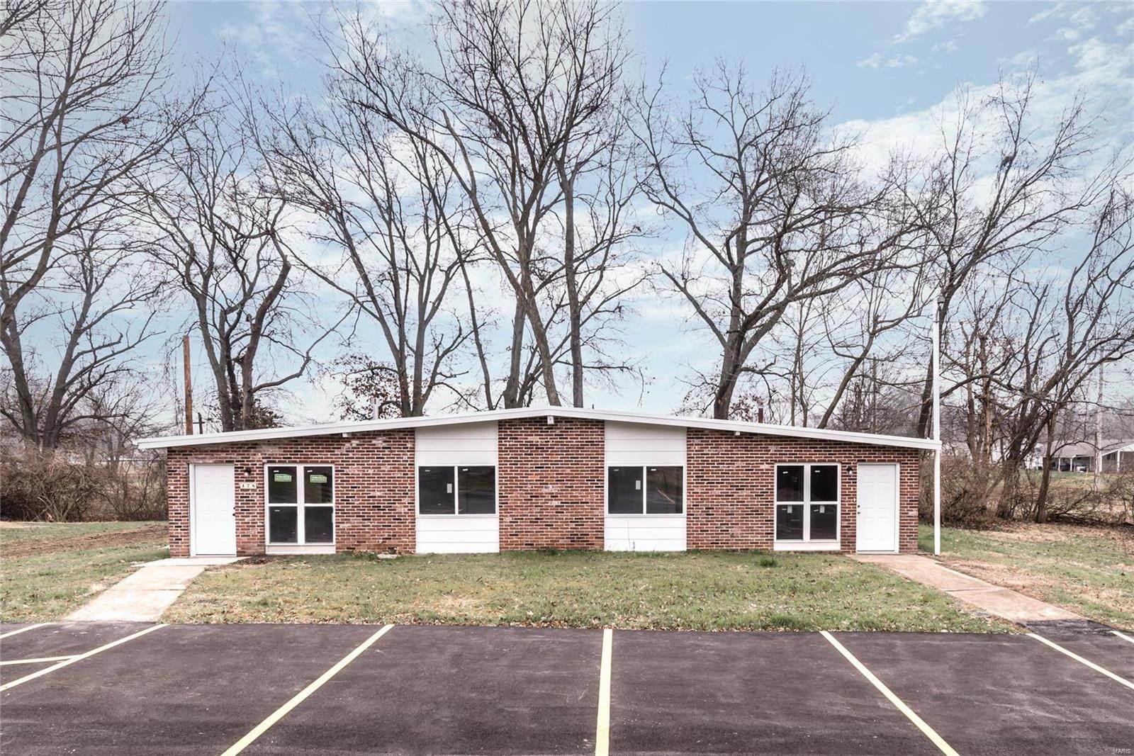 1. Residential Lease at 482 Hill Drive Eureka, Missouri 63025 United States