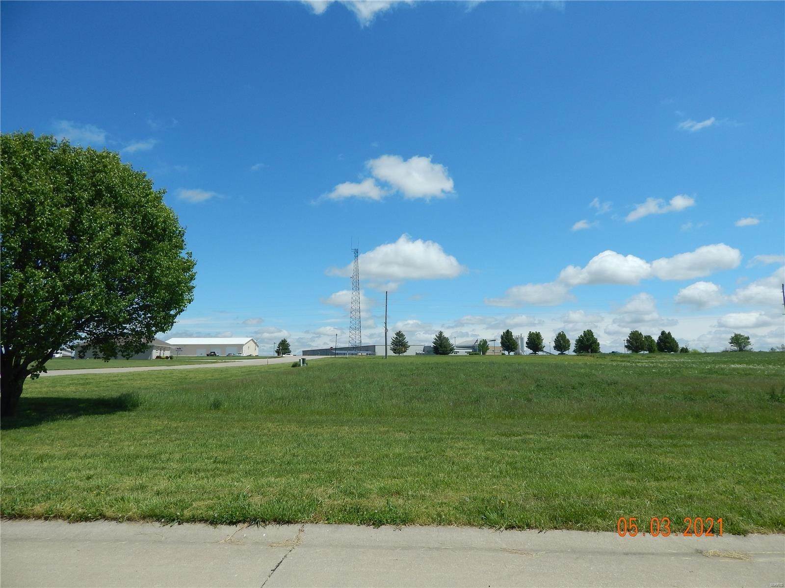 Property for Sale at Lot 4 Stonecrest Circle Waterloo, Illinois 62298 United States