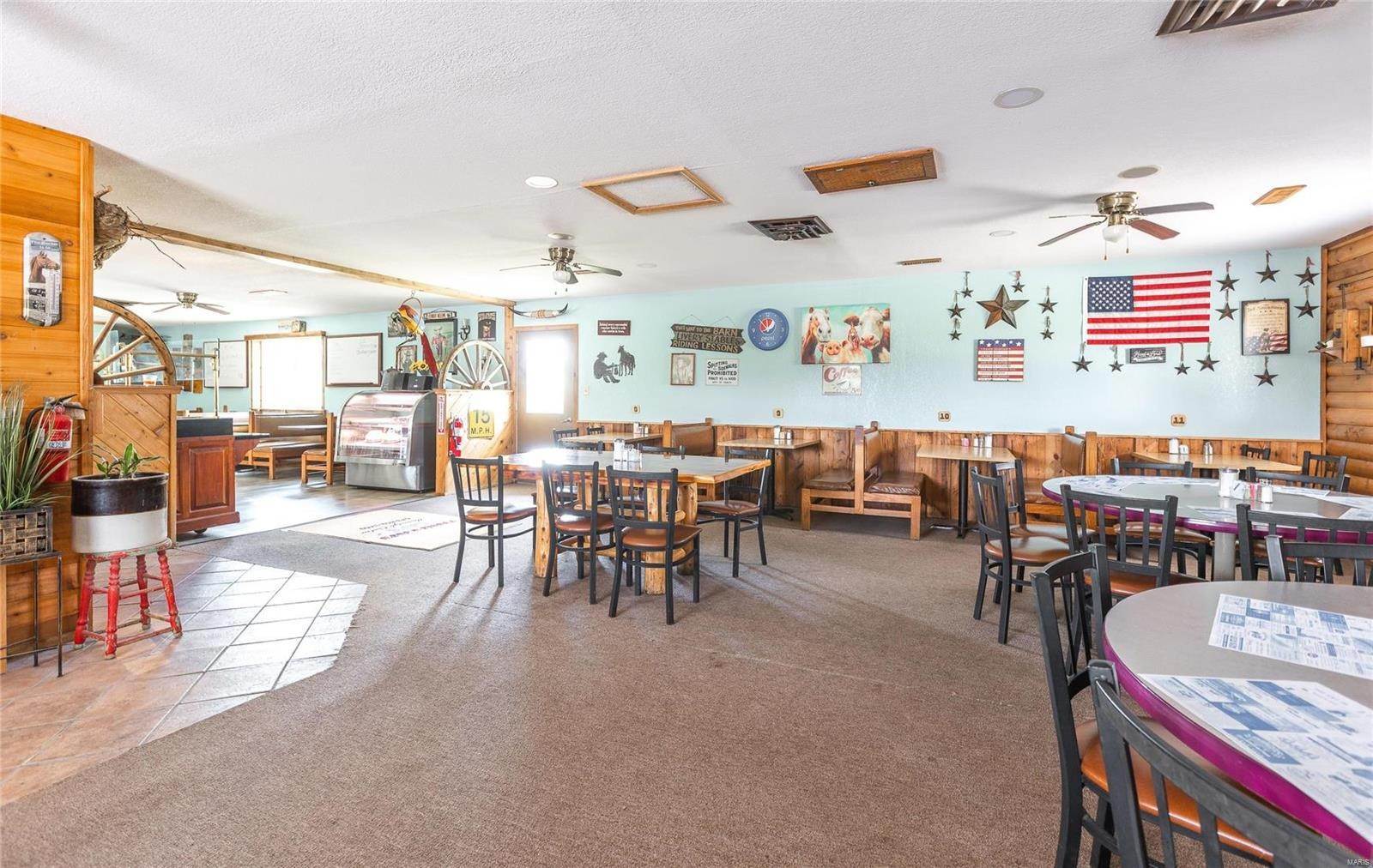 4. Commercial for Sale at 1102 1108 Hwy 28 W. Belle, Missouri 65013 United States