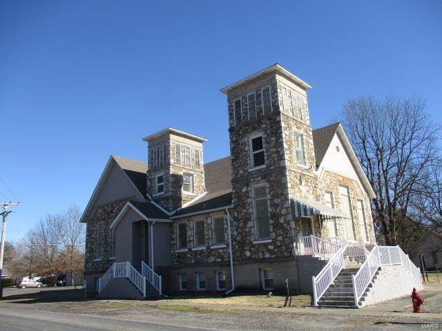 Commercial for Sale at 202 E Martin Street Campbell, Missouri 63933 United States