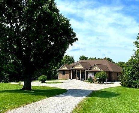 Farm for Sale at 17446 Longview Road Cabool, Missouri 65689 United States