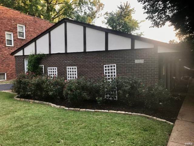 Property for Sale at 1015 Commodore Drive St. Louis, Missouri 63117 United States
