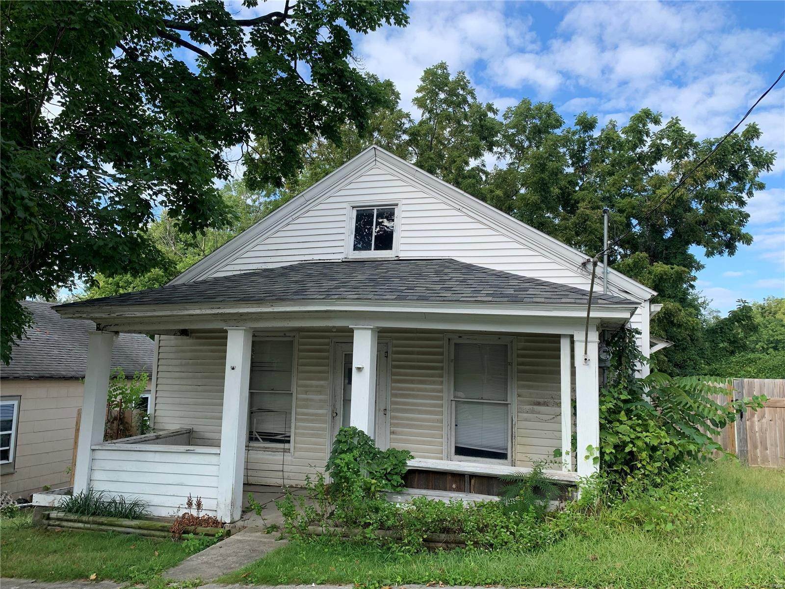 Property for Sale at 913 Georgia Street Hannibal, Missouri 63401 United States