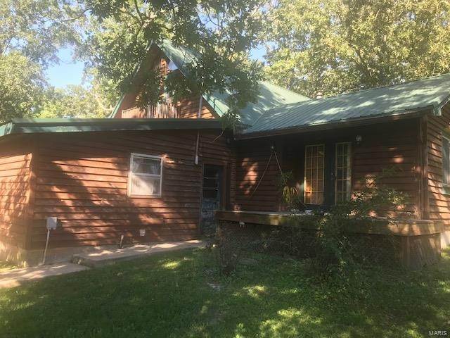2. Single Family Homes for Sale at 496 County Road 5120 Salem, Missouri 65560 United States