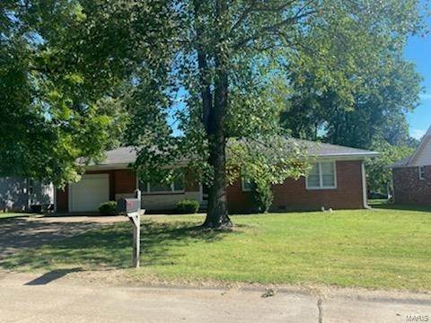 Single Family Homes for Sale at 1407 Big Bend Poplar Bluff, Missouri 63901 United States