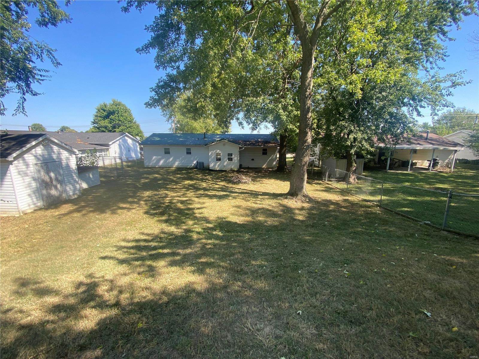 7. Single Family Homes for Sale at 349 N West Lane Jackson, Missouri 63755 United States