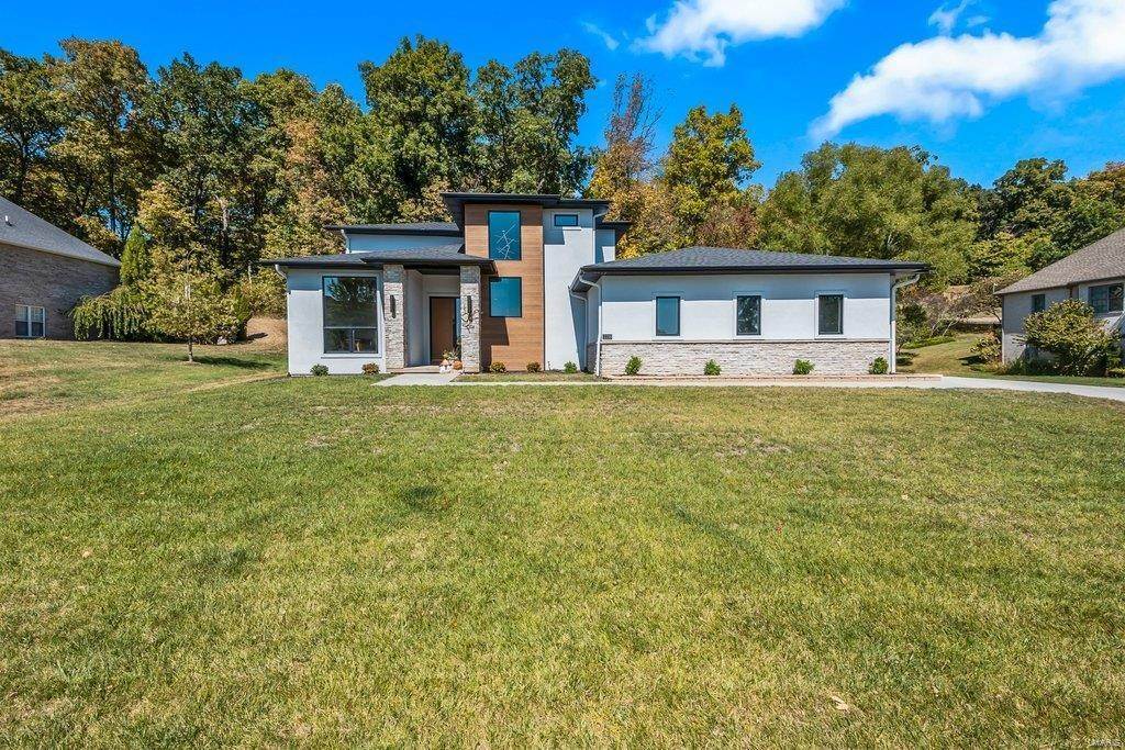 Single Family Homes for Sale at 2218 Silver Campine Lane Cape Girardeau, Missouri 63701 United States