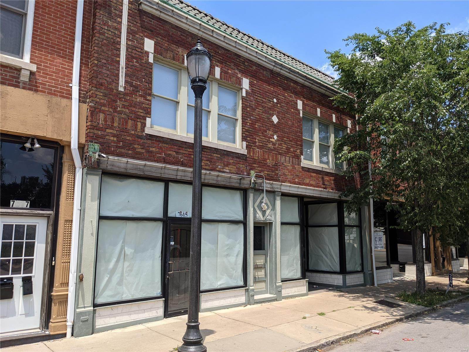 9. Commercial for Sale at 7401 S Broadway St. Louis, Missouri 63111 United States