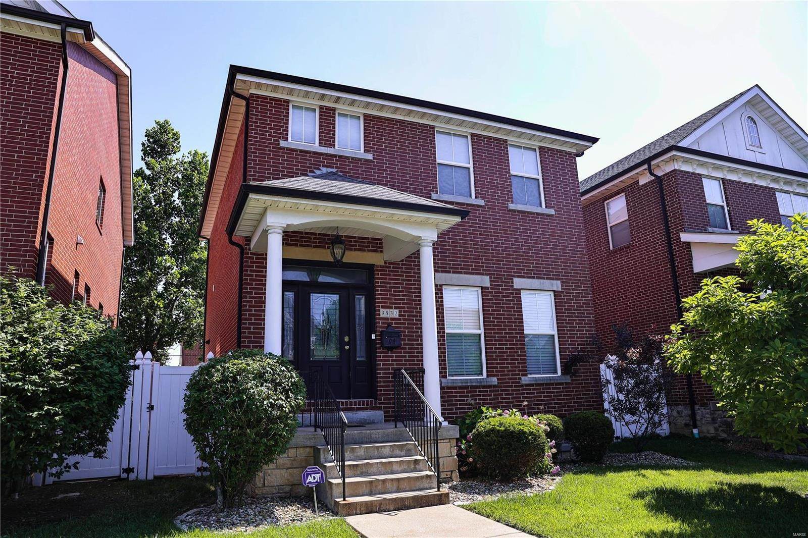 Single Family Homes for Sale at 3932 Blaine Avenue St. Louis, Missouri 63110 United States