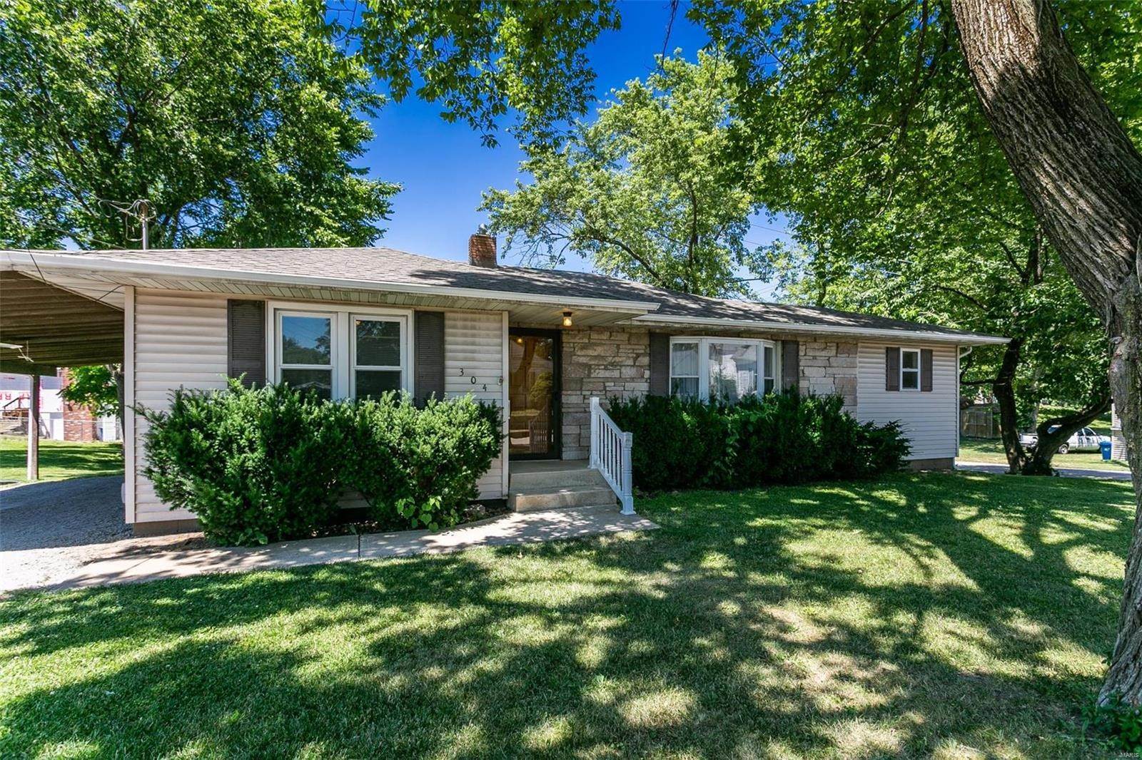 Property for Sale at 304 W Corbin Bethalto, Illinois 62010 United States