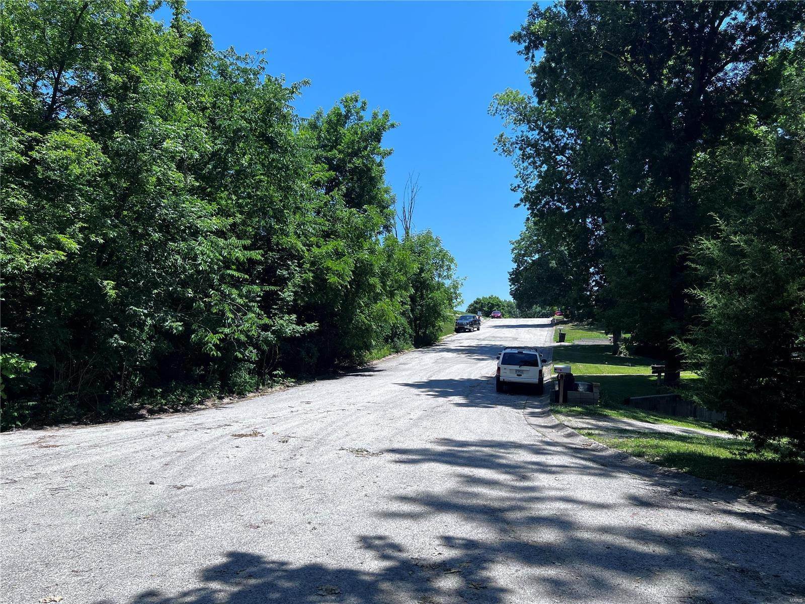 7. Land for Sale at 9.3 Acres +- Hannibal, Missouri 63401 United States