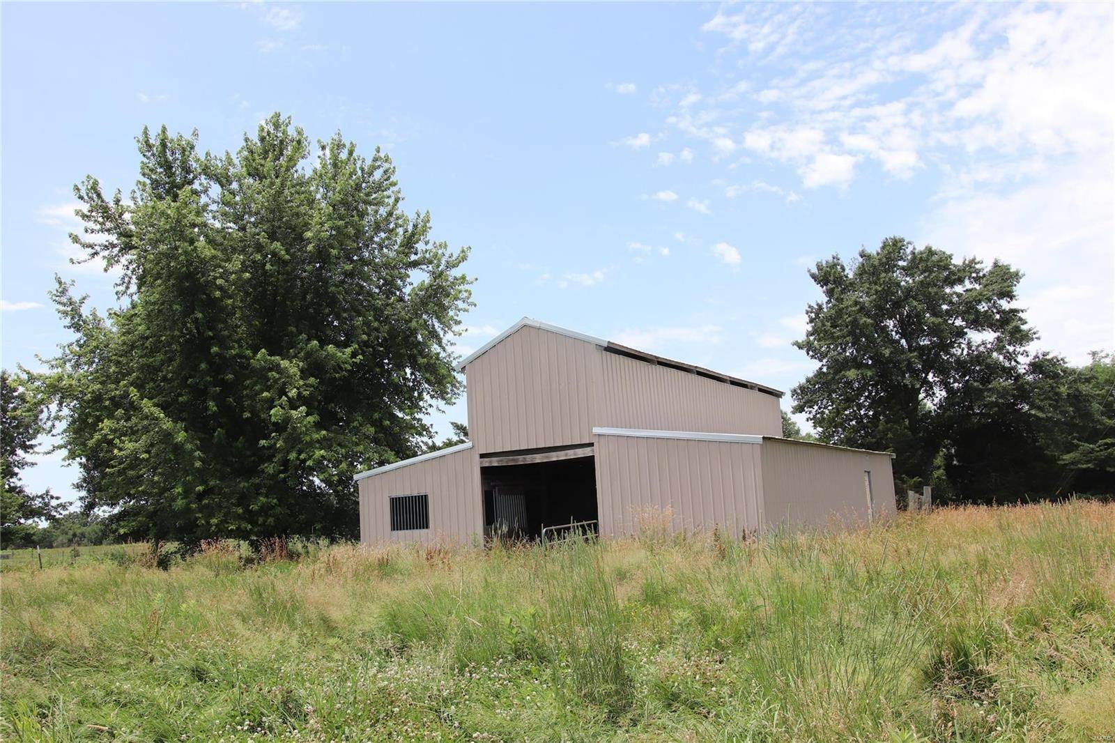 9. Farm for Sale at Address Restricted By Mls Fulton, Missouri 65251 United States