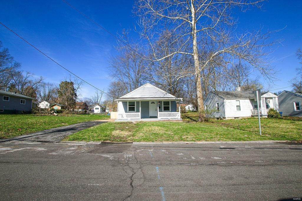 1. Single Family Homes for Sale at 2223 Huntington Avenue St. Louis, Missouri 63114 United States
