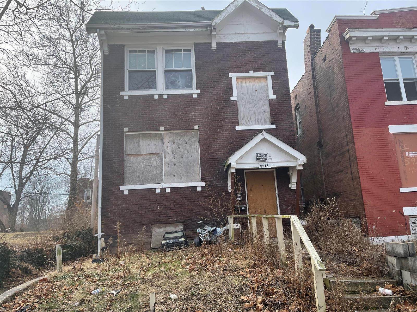 Property for Sale at 5918 Hamilton Terr St. Louis, Missouri 63112 United States