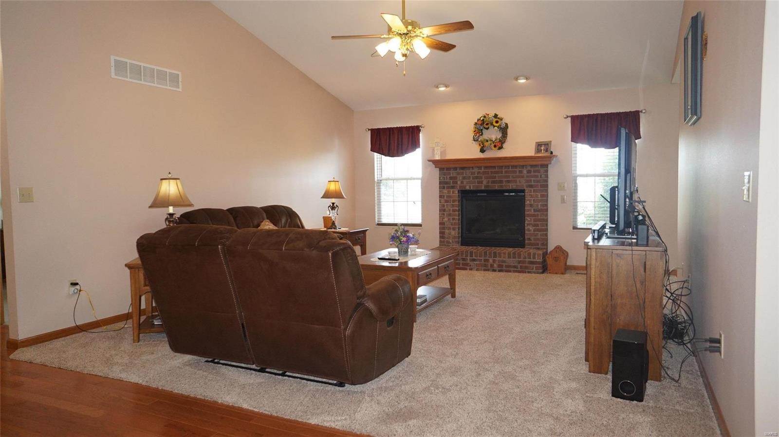 12. Single Family Homes for Sale at 5779 Stone Villa Drive Smithton, Illinois 62285 United States