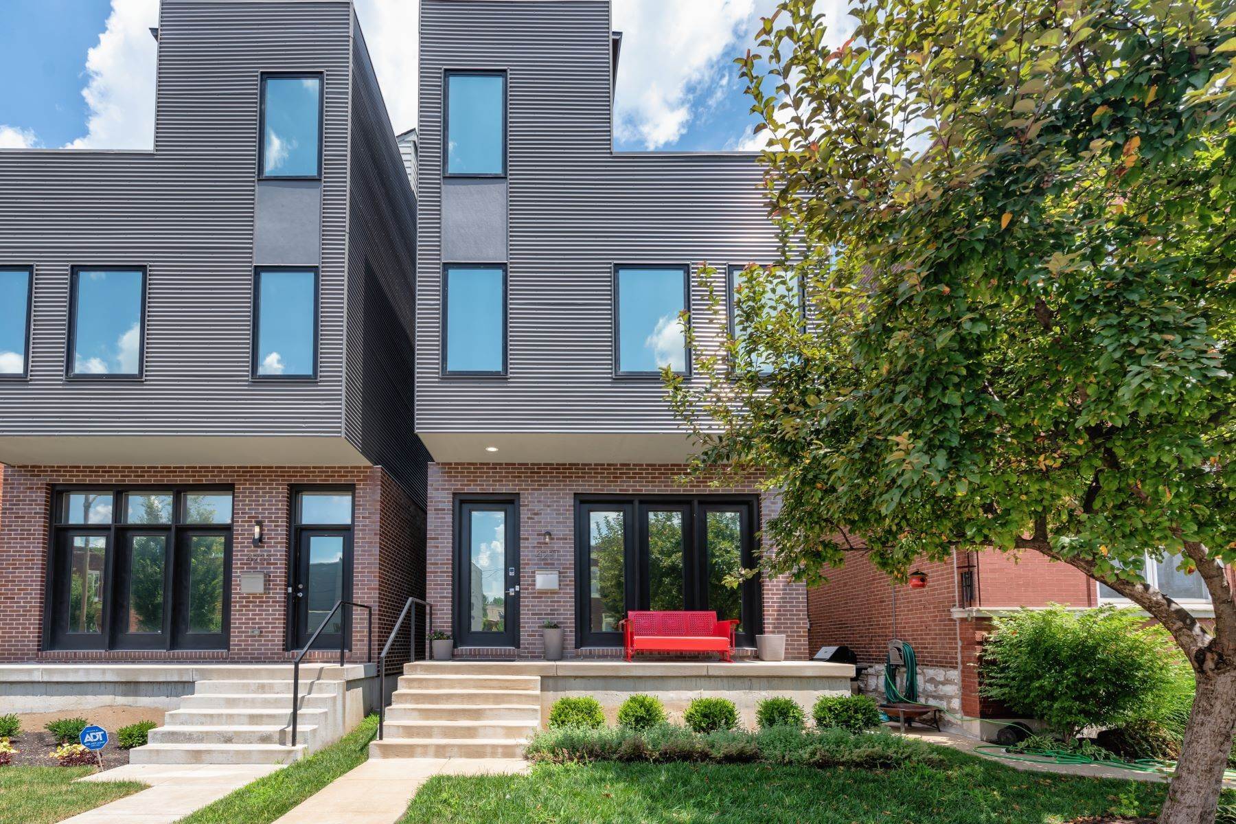 Single Family Homes for Sale at Contemporary Home with Impeccable Curated Finishes 4231 Gibson Avenue St. Louis, Missouri 63110 United States
