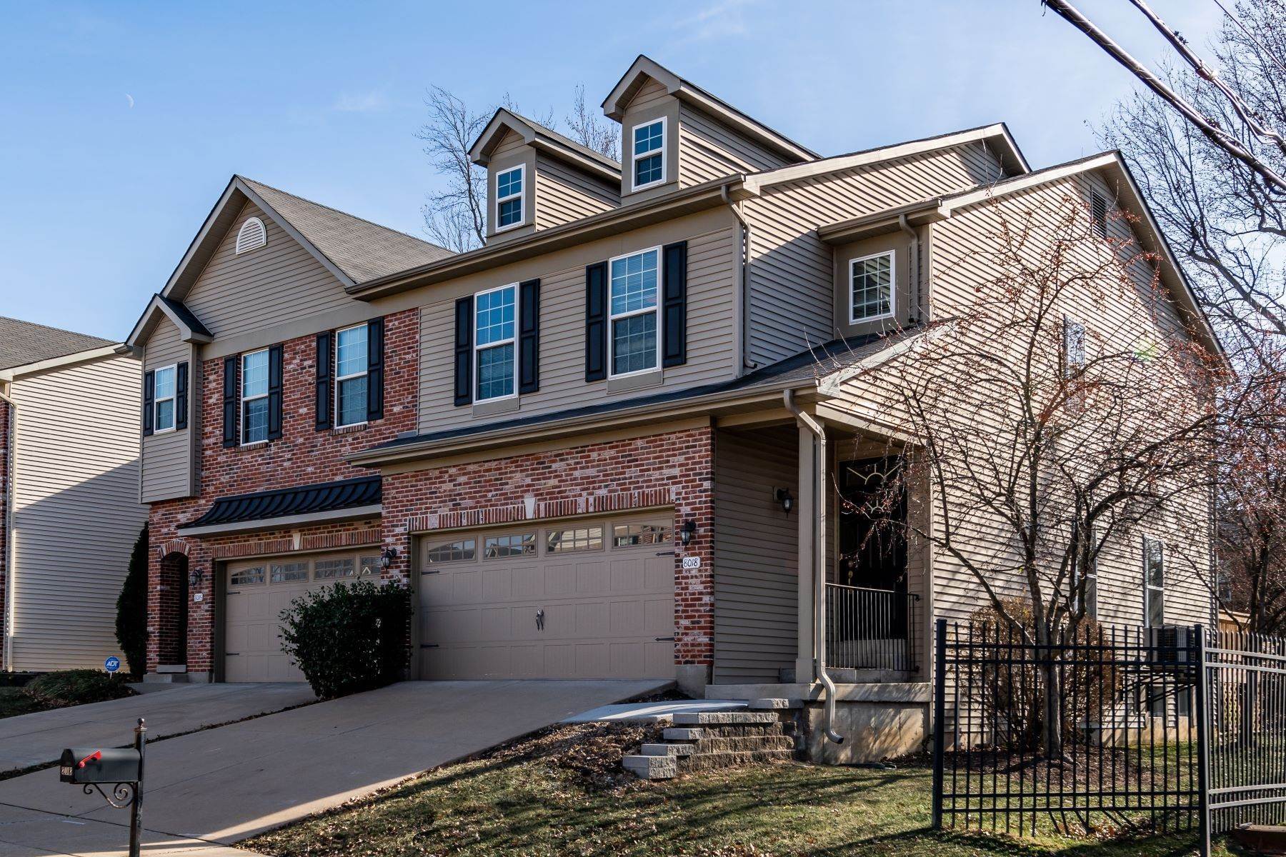 Condominiums for Sale at Carefree Living in Fabulous Townhome 8018 #B Presidio Court University City, Missouri 63130 United States