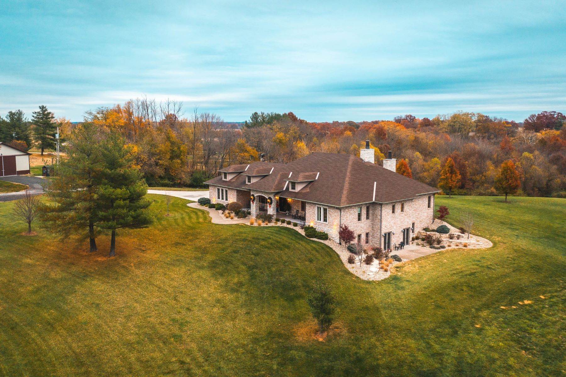 38. Land for Sale at Authentic Country Estate with Sophisticated Features 100 Quail Valley Drive Godfrey, Illinois 62035 United States